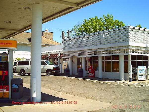 Click to Enlarge Quick Shoppe Pic!